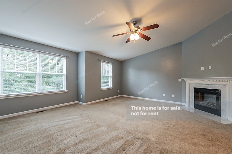 Photo 11 of 15 - 401 Coalinga Ln #108, Raleigh, NC 27610