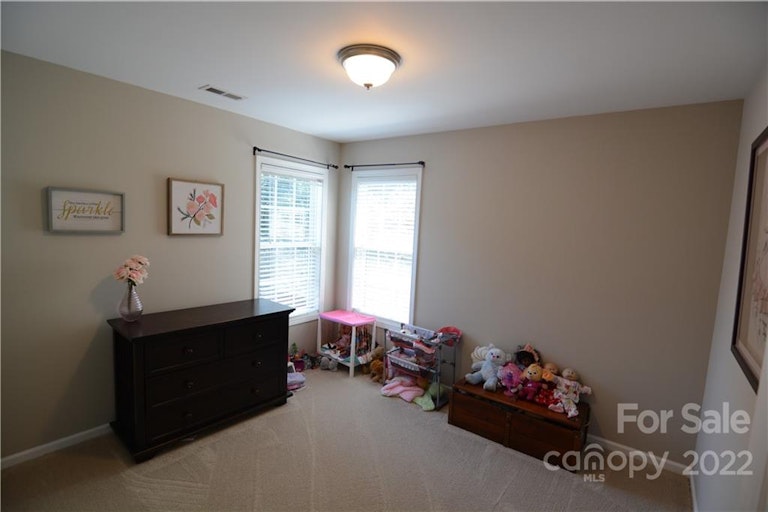 Photo 24 of 44 - 4454 Timberwood Dr, Gastonia, NC 28056