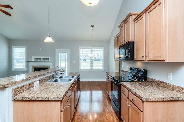 Photo 3 of 27 - 92 Poston Ct, Benson, NC 27504