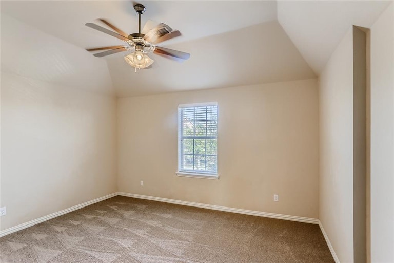 Photo 33 of 39 - 14197 Rising Star Blvd, Frisco, TX 75033