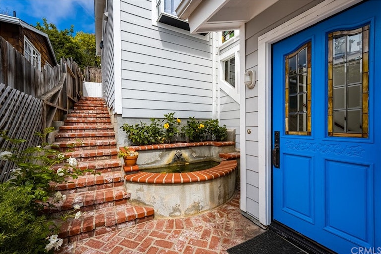 Photo 8 of 52 - 2834 Terry Rd, Laguna Beach, CA 92651