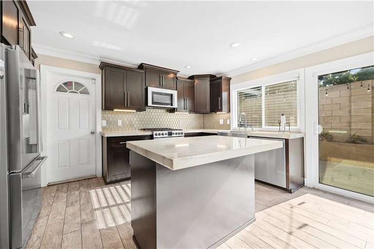 Photo 7 of 31 - 13003 Miller Ave, Norwalk, CA 90650