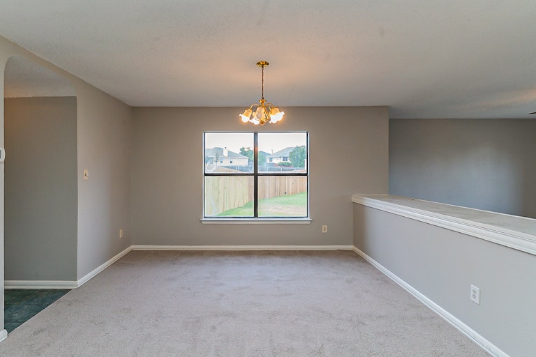Photo 16 of 32 - 4200 Birch Creek Rd, Fort Worth, TX 76244