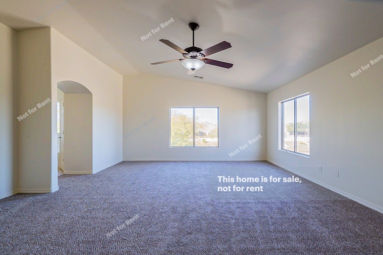 Photo 21 of 33 - 656 E Black Diamond Dr, Casa Grande, AZ 85122