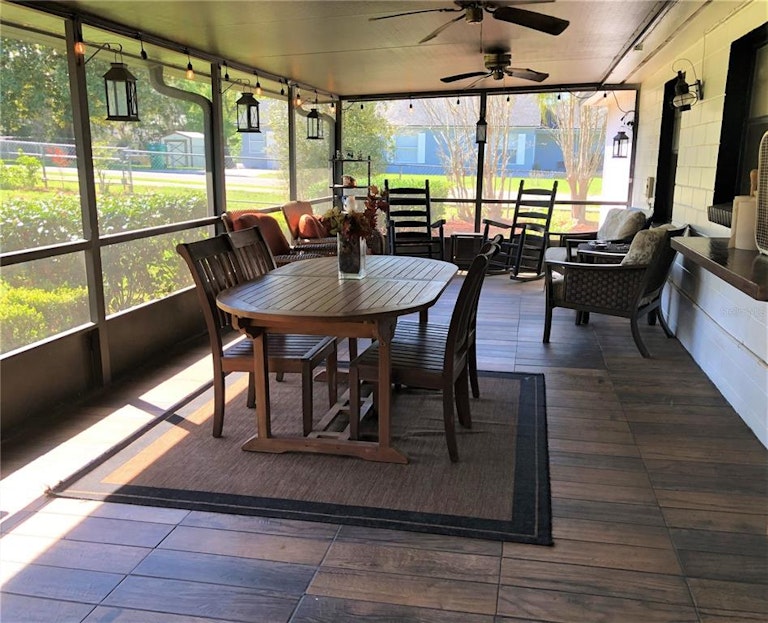 Photo 7 of 38 - 738 W Hogle Ave, Deland, FL 32720