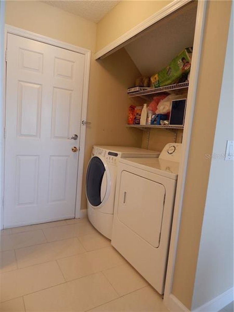 Photo 12 of 25 - 3267 Fairfield Dr, Kissimmee, FL 34743
