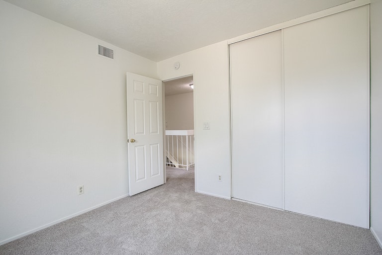 Photo 35 of 44 - 8017 Stone Canyon Cir, Citrus Heights, CA 95610