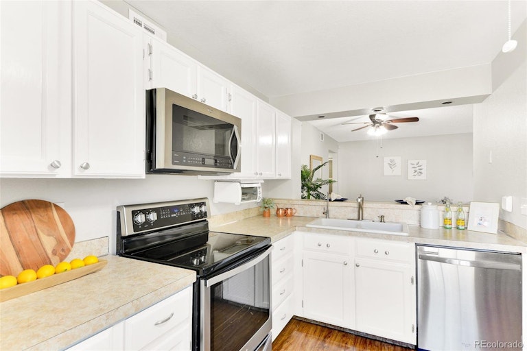 Photo 11 of 26 - 5735 W Atlantic Pl #101, Lakewood, CO 80227