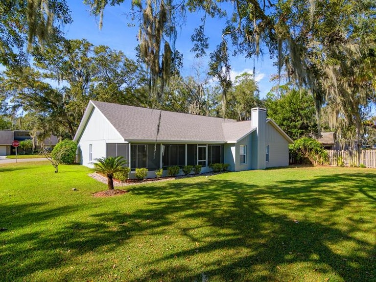 Photo 13 of 13 - 6410 Beechnut Dr, Lakeland, FL 33813