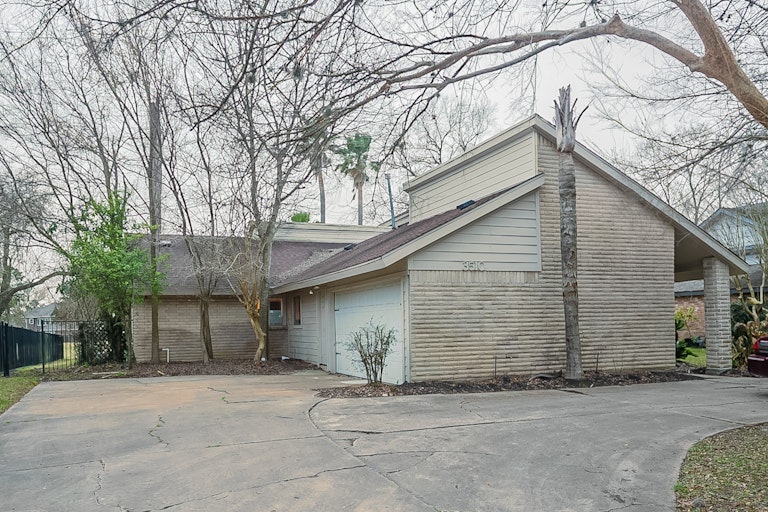Photo 29 of 29 - 3510 Point Clear Dr, Missouri City, TX 77459