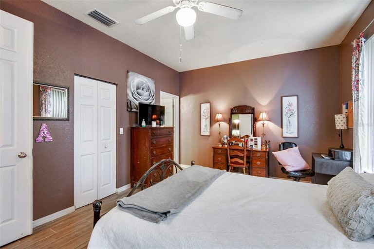 Photo 17 of 25 - 5035 Sunridge Palms Dr #102, Tampa, FL 33617