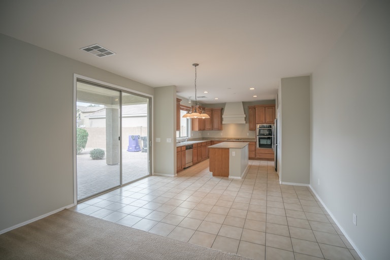 Photo 9 of 42 - 1948 S Sunnyvale Ave, Gilbert, AZ 85295