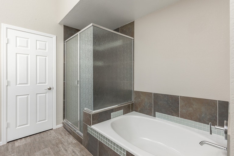Photo 13 of 29 - 802 E Meadow Ln, Phoenix, AZ 85022