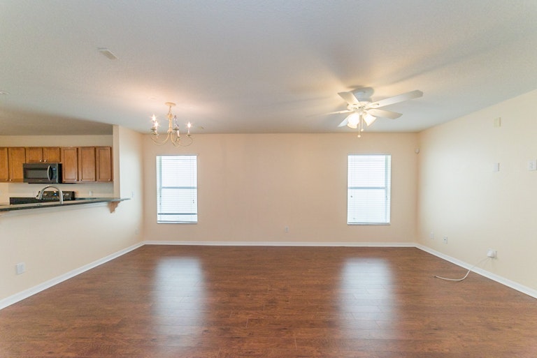 Photo 7 of 19 - 226 Windrose Dr, Orlando, FL 32824