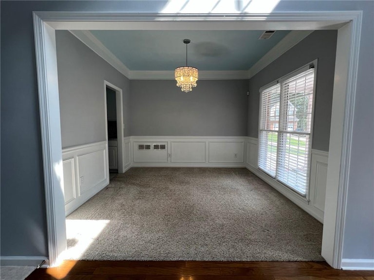 Photo 5 of 24 - 1809 Ambur Cove Ct, Lawrenceville, GA 30043