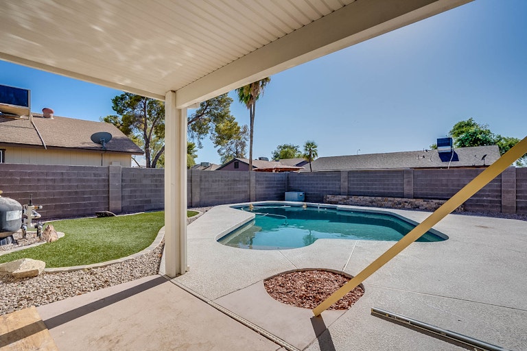 Photo 21 of 21 - 6612 S 44th Pl, Phoenix, AZ 85042