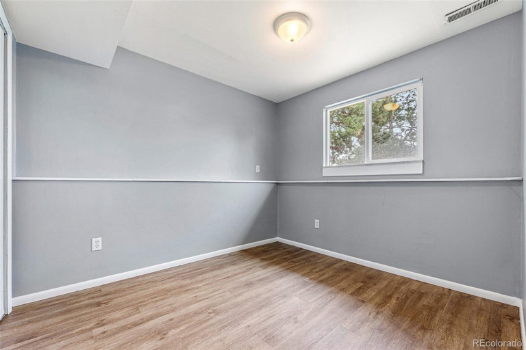 Photo 15 of 24 - 17168 E Navarro Pl, Aurora, CO 80013
