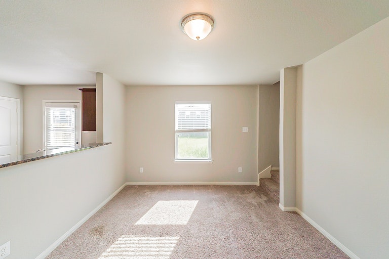 Photo 10 of 27 - 8015 Distant Harbor Rd, Baytown, TX 77523
