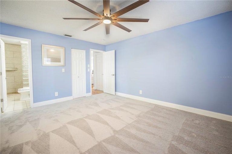 Photo 22 of 47 - 6041 16th Ln NE, Saint Petersburg, FL 33703