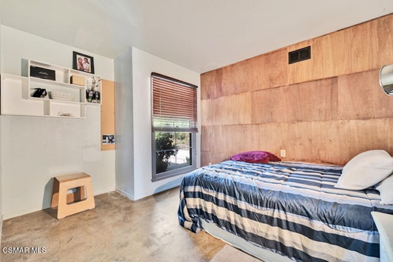 Photo 17 of 36 - 29301 Hillrise Dr, Agoura Hills, CA 91301