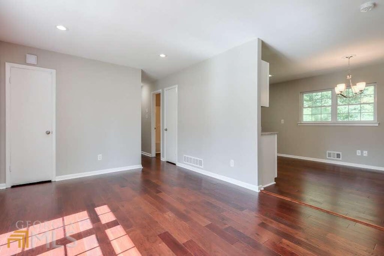 Photo 5 of 38 - 4309 Tradition Ter, Austell, GA 30106
