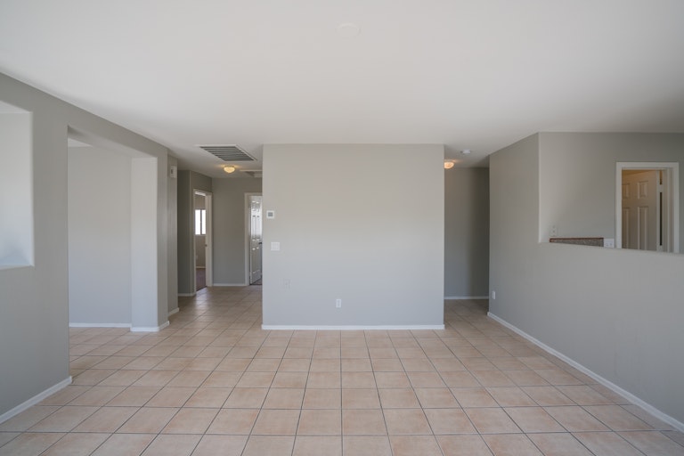 Photo 9 of 26 - 11819 W Ester Dr, El Mirage, AZ 85335
