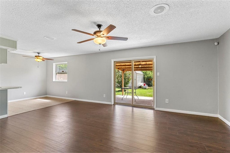 Photo 2 of 21 - 208 NW Suzanne Ter, Burleson, TX 76028