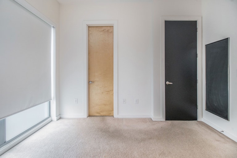 Photo 13 of 17 - 2116 McClintock Rd #221, Charlotte, NC 28205