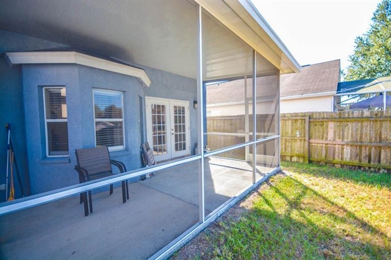 Photo 24 of 25 - 453 Summer Sails Dr, Valrico, FL 33594
