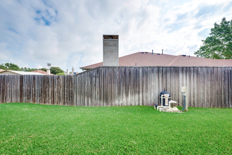 Photo 35 of 38 - 2725 Preston Crk, Mesquite, TX 75181