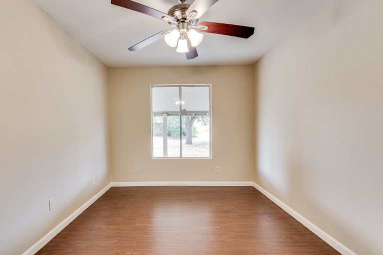 Photo 18 of 27 - 2663 W Hearn Rd, Phoenix, AZ 85023