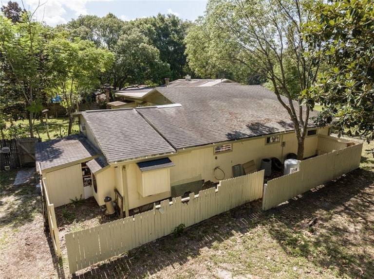 Photo 26 of 30 - 441 E Minnesota Ave, Orange City, FL 32763
