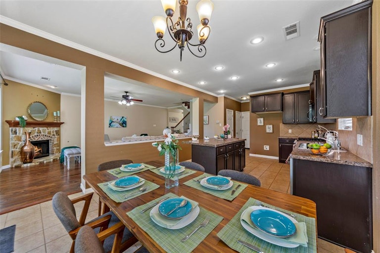 Photo 11 of 25 - 10505 Bolivar Dr, McKinney, TX 75072