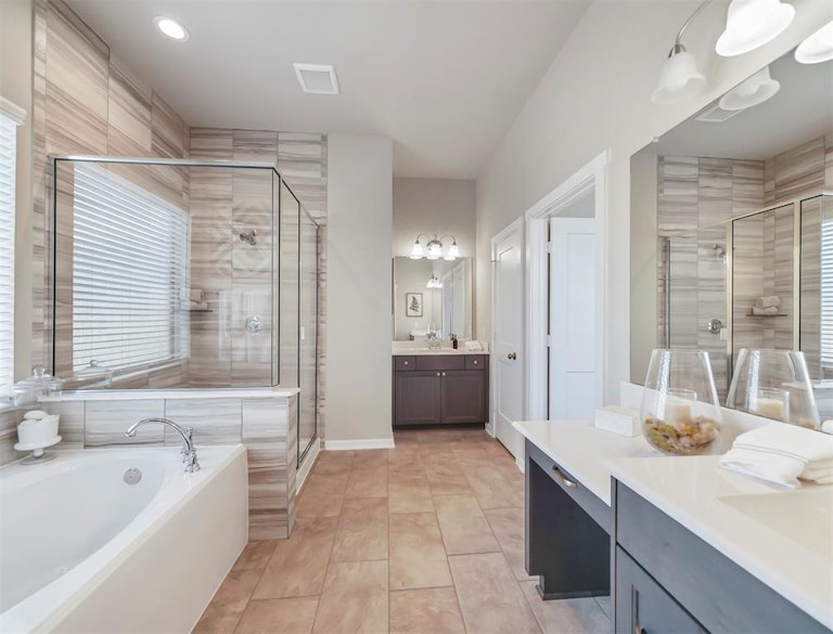 Photo 25 of 30 - 29607 Sterling Knoll Dr, Missouri City, TX 77441