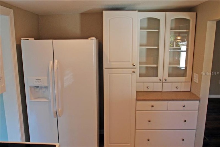 Photo 6 of 17 - 3703 2nd Avenue Dr E, Palmetto, FL 34221