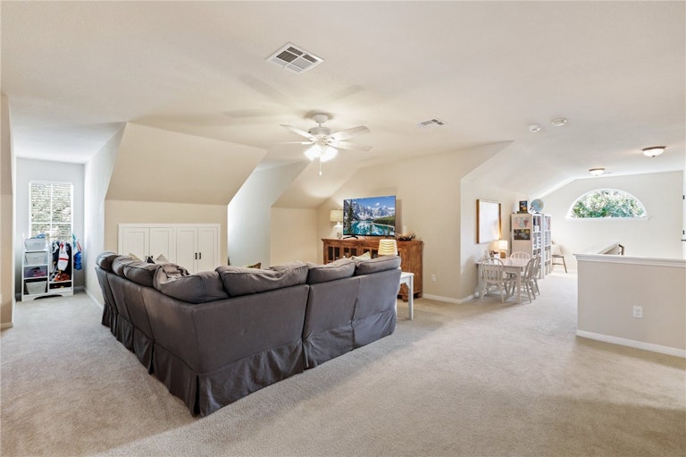 Photo 25 of 36 - 9903 Patrice Dr, Austin, TX 78750