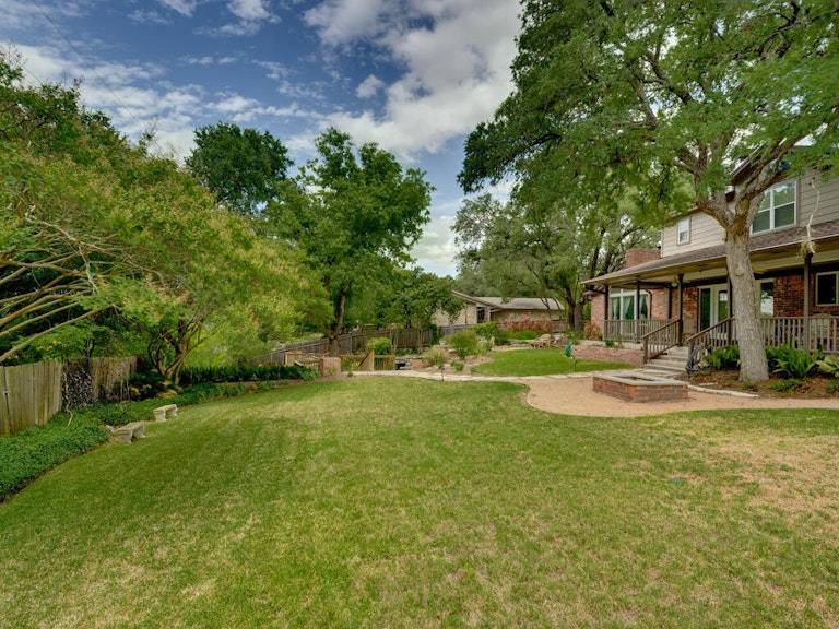 Photo 30 of 40 - 8800 Spring Lake Dr, Austin, TX 78750