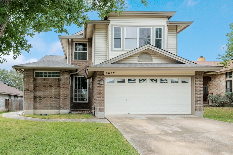 Photo 1 of 27 - 8027 Dove Trail Dr, San Antonio, TX 78244