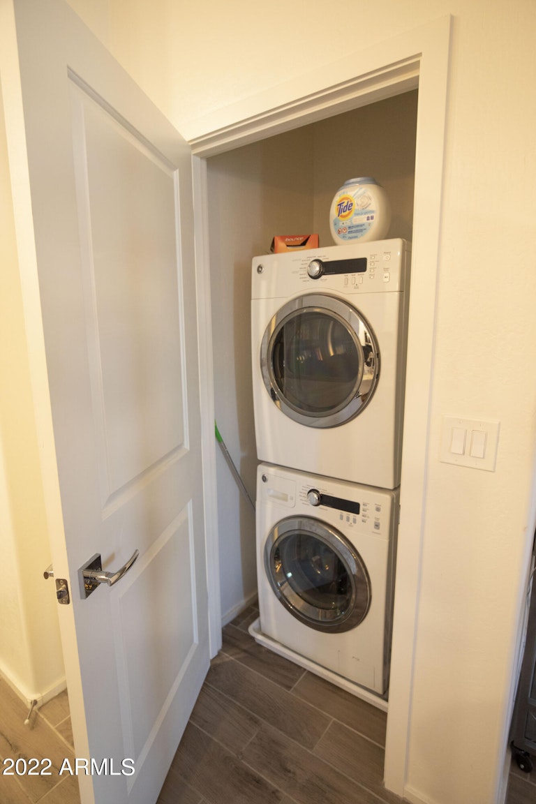 Photo 14 of 42 - 2358 E Hidalgo Ave, Phoenix, AZ 85040