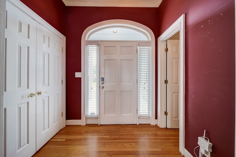 Photo 13 of 32 - 1410 Aramore Dr SE, Conyers, GA 30013
