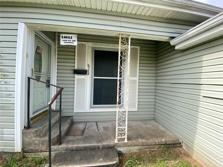 Photo 2 of 14 - 6722 Kernel St, Houston, TX 77087