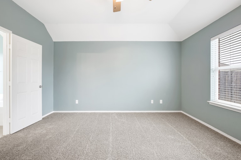 Photo 22 of 25 - 8748 Bloomfield Ter, Fort Worth, TX 76123
