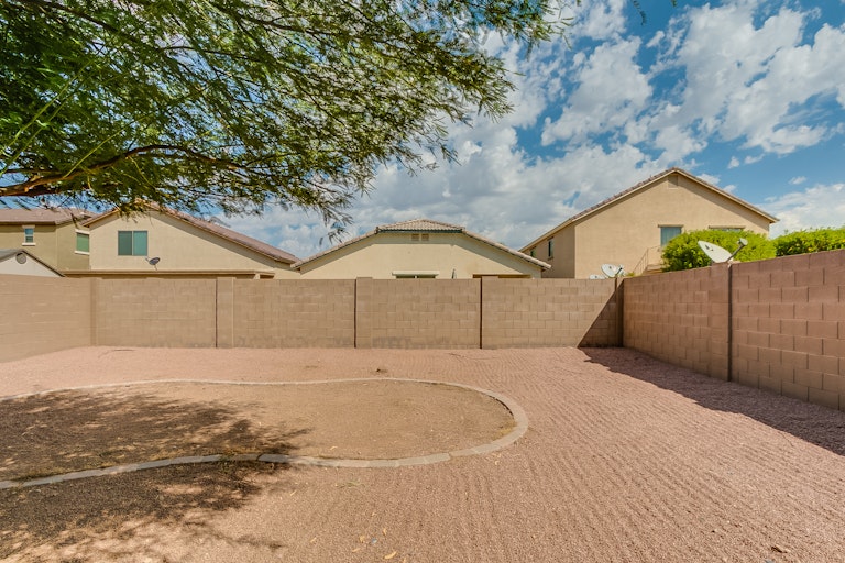 Photo 26 of 31 - 9920 W Hess St, Tolleson, AZ 85353