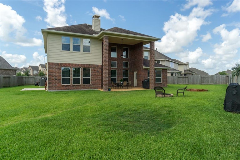Photo 30 of 33 - 4825 Terrassa Ln, League City, TX 77573