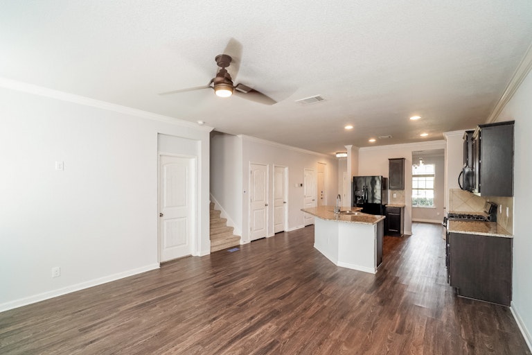 Photo 8 of 26 - 2465 McCrae, New Braunfels, TX 78130