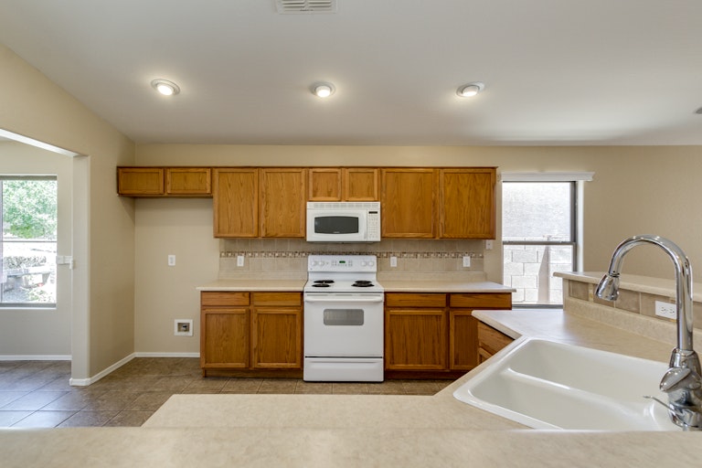 Photo 4 of 22 - 21991 E Via Del Oro, Queen Creek, AZ 85142