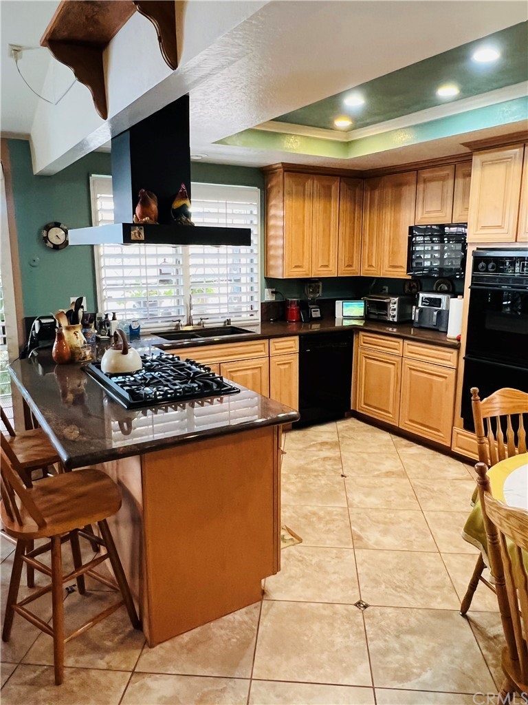 Photo 10 of 23 - 17683 Hibiscus Ct, Fontana, CA 92335