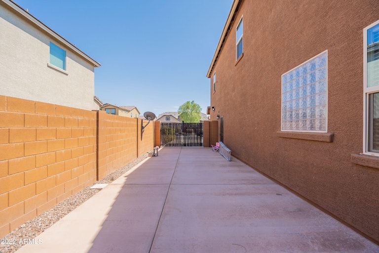 Photo 40 of 43 - 16370 W Lincoln St, Goodyear, AZ 85338