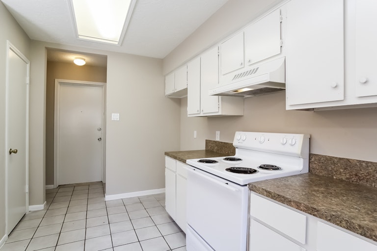 Photo 10 of 25 - 3911 Adonis Dr, Spring, TX 77373