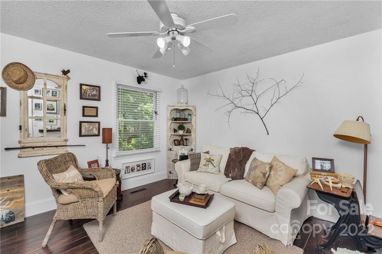 Photo 30 of 39 - 333 Clontz Rd, Indian Trail, NC 28079